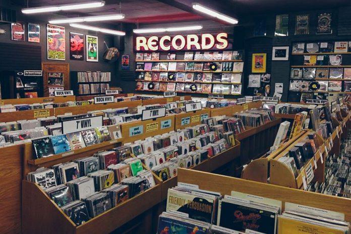 Las tiendas de discos, un icono “pop” que sigue vivo en Valencia