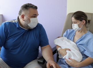 Una madre da a luz a cuatrillizos en el Hospital General Universitario de Elche