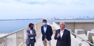 El Puerto de Valencia instala un sistema pionero de placas solares pisables