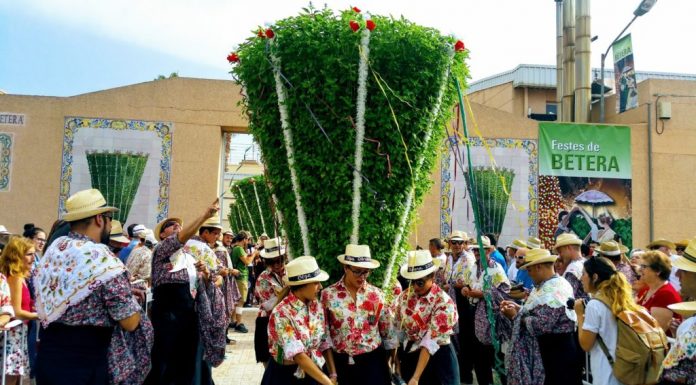 Les Alfàbegues de Bétera, una fiesta con 400 años de historia Les Alfàbegues de Bétera, una fiesta con más de 400 años de historia