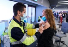 Sanitat revela quines són les vacunes que destinaran als menors de 49 anys Estas son las vacunas que recibirán las personas entre 40 y 49 años