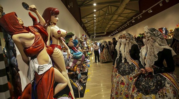 Treinta ninots ocuparán las calles de Alicante hasta el 25 de junio ninots de Alicante