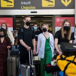 Cancelan 15 vuelos del aeropuerto de Valencia por la huelga de pilotos