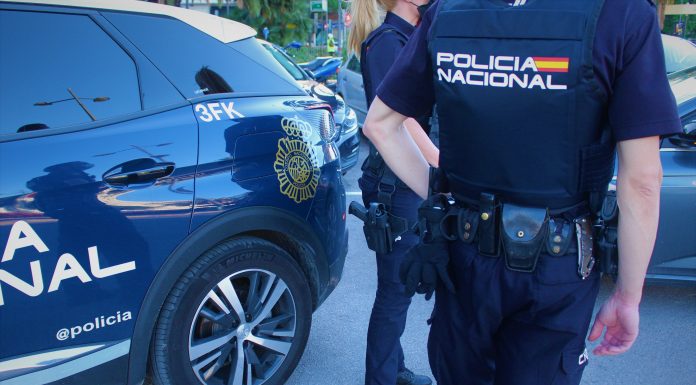 Cinco jóvenes dan una paliza a otro en la Avenida de Aragón Un hombre mata a su padre a cuchilladas en Aldaia y lo confiesa en comisaría