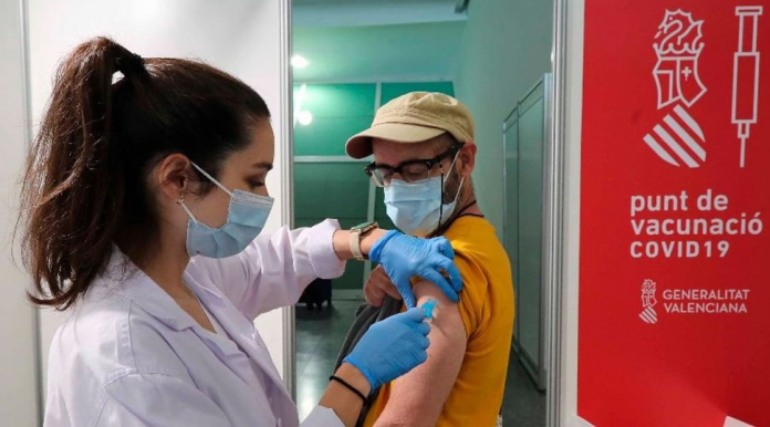 Ximo Puig adelanta la vacunación de treintañeros y anuncia nueva fecha