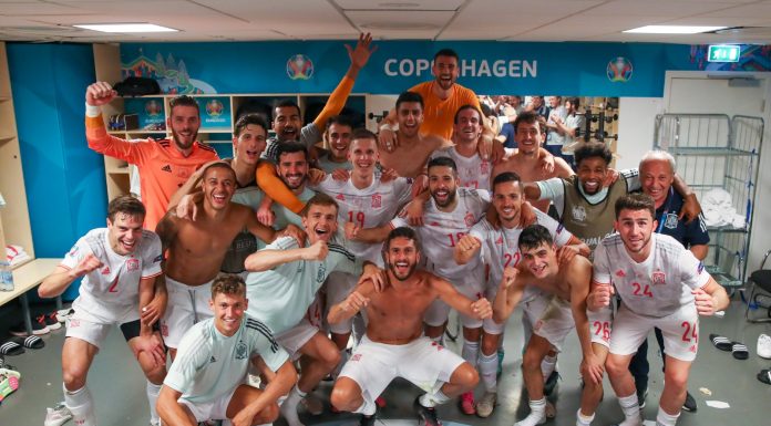 España pasa a cuartos de final tras ganar en la prorroga a Croacia