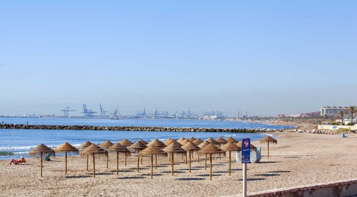 Las playas valencianas abren por Semana Santa