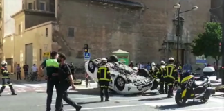 Impactante accidente de tráfico en la avenida del Puerto de Valencia