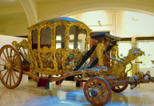 La carroza de las Ninfas, el carruaje valenciano que inspiró la Cenicienta de Walt Disney