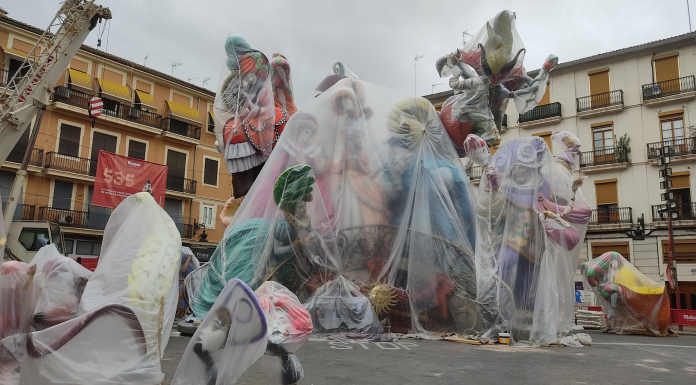 València activa un protocolo de actuación para Fallas en caso de alerta meteorológica Un tren de borrascas amenaza Valencia: ¿Qué tiempo hará en el inicio de las Fallas?