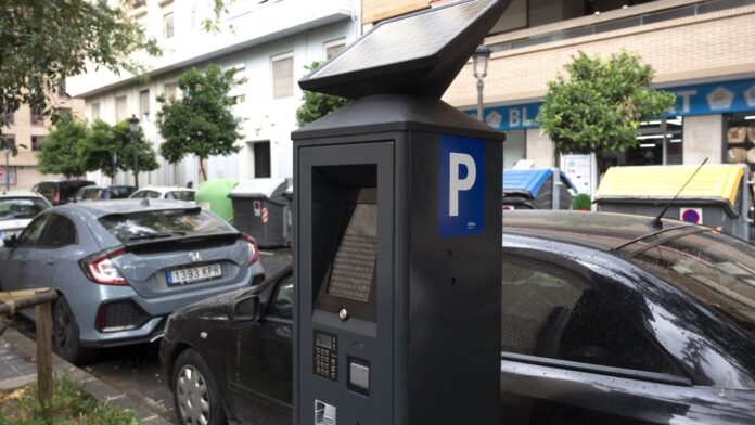 7televalencia-zona-azul Las tres zonas de Valencia donde más multan por aparcar en la ORA