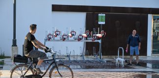Valencia estrena tres aparcamientos de bicicletas gratuitos