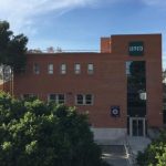 UNED València propone 'Un día lectivo con gafas violeta' para combatir el machismo desde las aulas