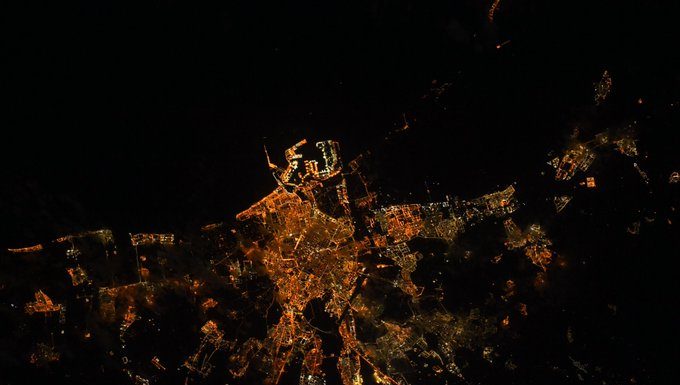 Descubren que Valencia tiene forma de murciélago visto desde el espacio murciélago