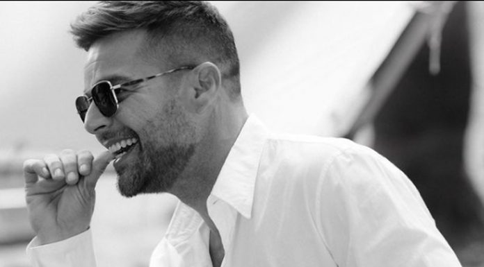 Así es la «nueva cara» de Ricky Martin