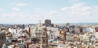 El coronavirus desaparece de cuatro barrios de Valencia 