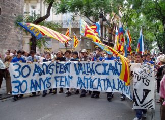Tres manifestaciones recorrerán Valencia el 9 d'Octubre: horarios y recorrido
