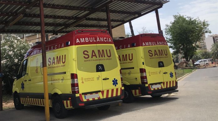 Muere un trabajador al caer desde un tejado en una empresa de Beniparrell Atropellan a un anciano octogenario en una calle de Valencia