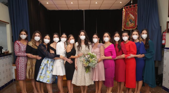 VÍDEO| La Fallera Mayor y su Corte de Honor se suman a la conmemoración del 25N