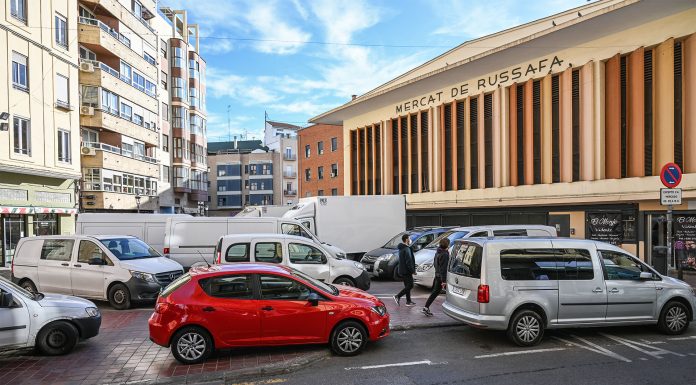 Un hombre corta la luz a su vecino y lo amenaza de muerte en Ruzafa Ruzafa y Abastos sufren una oleada de robos con el 'método del resbalón'