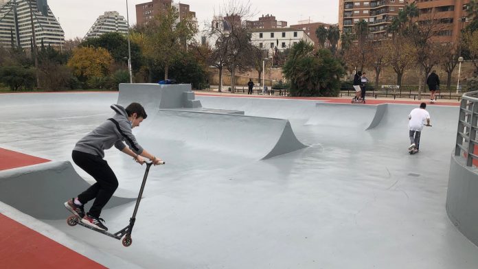 El Ayuntamiento de Valencia reabre el skatepark de la zona del Gulliver