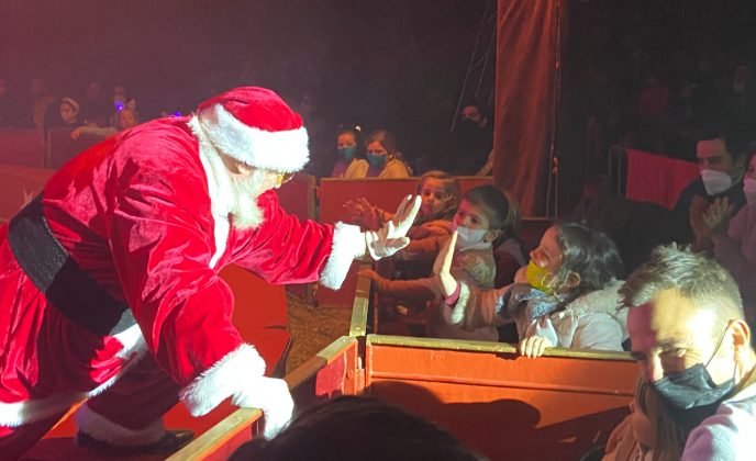 FOTOGALERÍA | El Circ de Nadal celebra su tradicional función de Navidad con 7 Televalencia