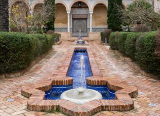 La Alhambra valenciana, un recorrido por el Palacio de los Condes de Cervellón