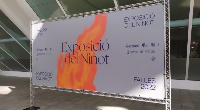 GALERÍA| Llegan los primeros ninots a la Exposición del Ninot 2022