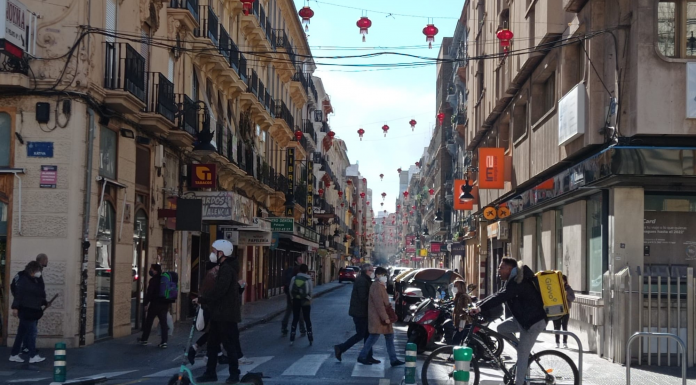 L’aparcament del barri xinès es blinda: com sol·licitar la targeta d’estacionament Valencia se prepara para condecorar su particular barrio de 'Chinatown'