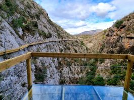 Nace el ‘Caminito del Rey’ valenciano, una ruta colgante desde las alturas