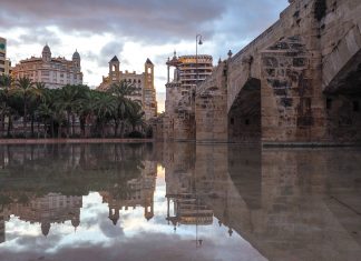 Denuncian la degradación y el abandono de los puentes de Valencia