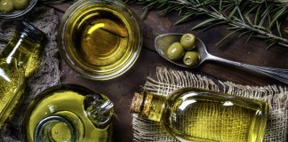 Los mejores aceites de oliva se eligen en Valencia: ¿Cómo identificarlos a la hora de comprar?