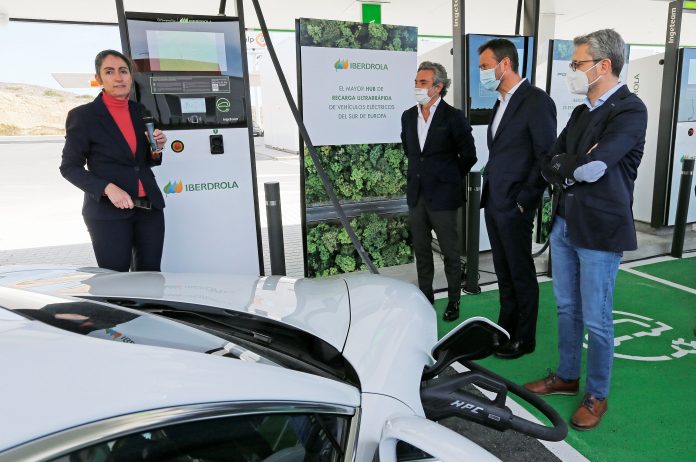 Iberdrola inaugura el mayor hub de recarga ultrarrápida para vehículos eléctricos del sur de Europa