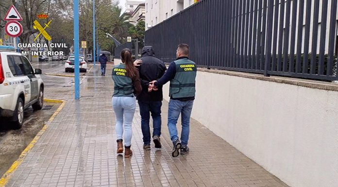 Detenido un repartidor que se quedó con objetos valorados en 10.000€