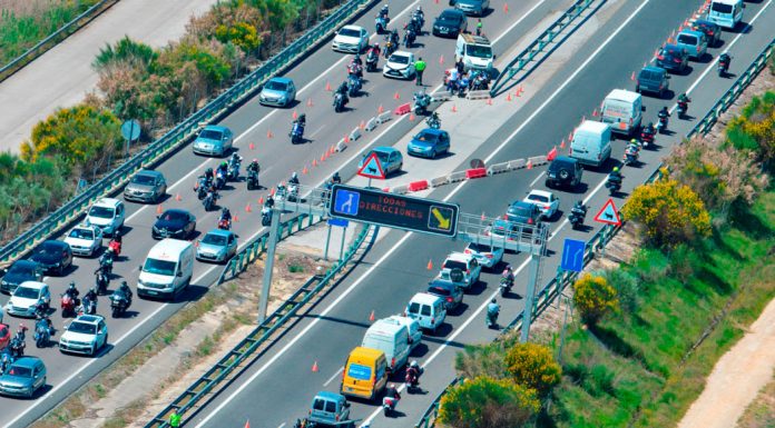 Operación salida: días, horas y carreteras con mayores atascos Las carreteras valencianas se colapsarán este fin de semana: tramos y horarios más conflictivos