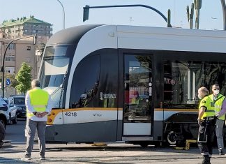 El tranvía de Valencia atropella a un joven de 27 años