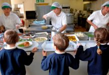 Los colegios valencianos cambian sus menús de comedor: así serán las nuevas comidas 