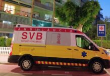 Ocho heridos en el choque de un autobús y un coche en Valencia Ocho heridos en el choque de un autobús y un coche en Valencia