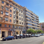 Dos detenidos por lanzar a una mujer por la ventana en Valencia