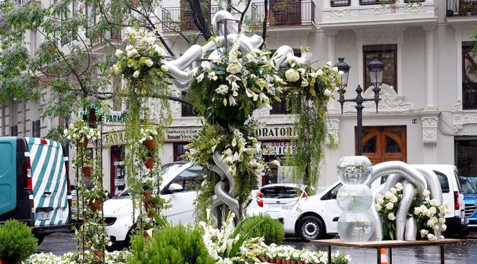 Valencia amanece con 53 cruces de mayo: dónde se pueden ver