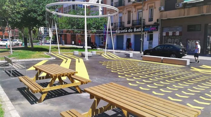 Valencia crea una nueva plaza en la avenida Pérez Galdós