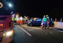 Dos muertos y varios heridos en un accidente de tráfico en Sagunto Accidente de tráfico múltiple: Dos muertos y dos heridos en la V-27 en Sagunto