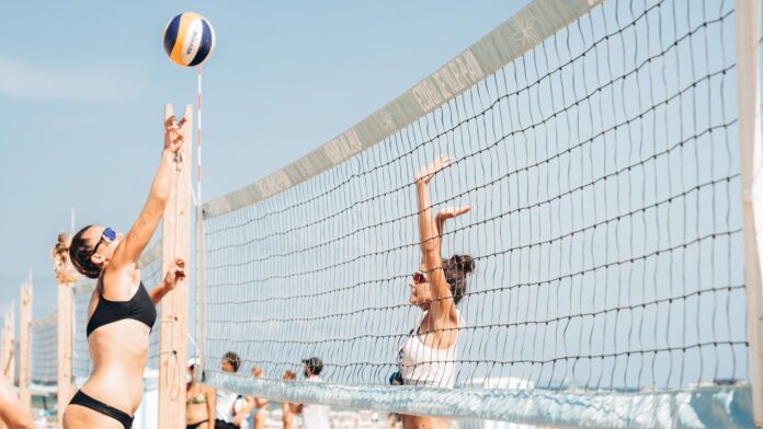 10 actividades gratuitas para practicar en la playa de Valencia