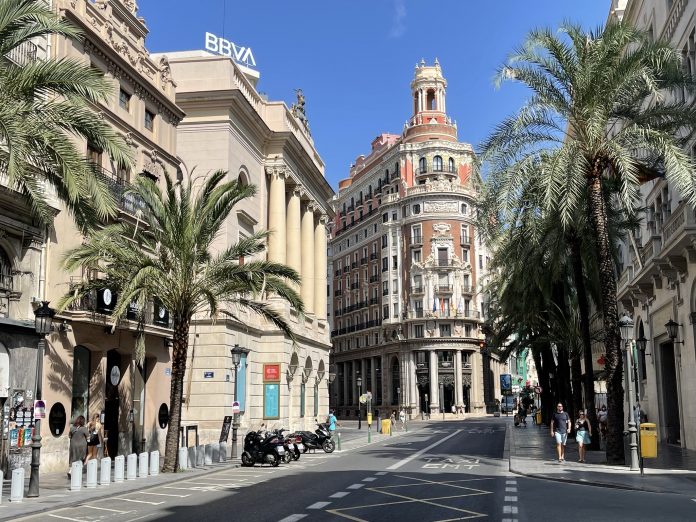 La Comunitat Valenciana repite como la autonomía peor financiada de España