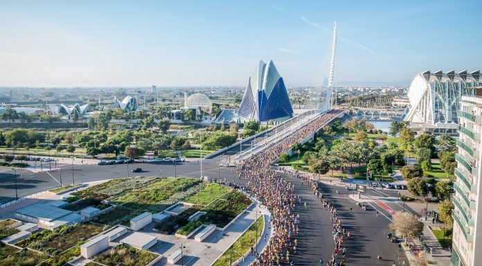 La DANA amenaza el Medio Maratón Valencia se cierra al tráfico por el Maratón: horario, recorrido y calles cortadas