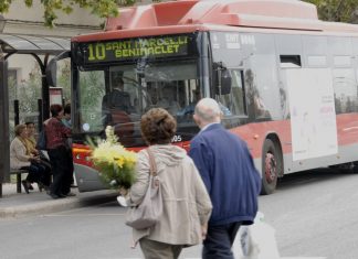Abren nuevas líneas para el servicio de autobuses de Todos los Santos