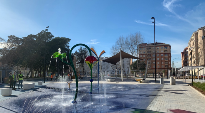 Aparece un bebé recién nacido en los baños de un supermercado de Castellón