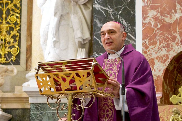Cañizares nombra a Enrique Benavent como su sucesor en el Arzobispado de Valencia