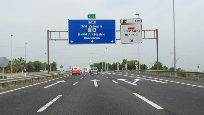 La autopista del Mediterráneo cambiará la velocidad máxima en cuatro tramos