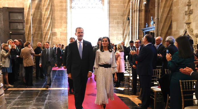 Directo | Felipe VI entrega los Premios Jaume I en Valencia
